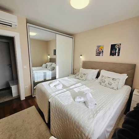 Apartments Luana With Private Jacuzzi Zadar Exterior foto