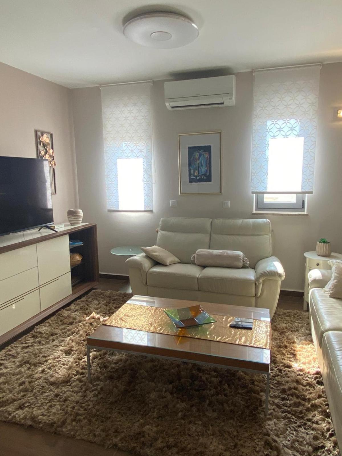 Apartments Luana With Private Jacuzzi Zadar Exterior foto