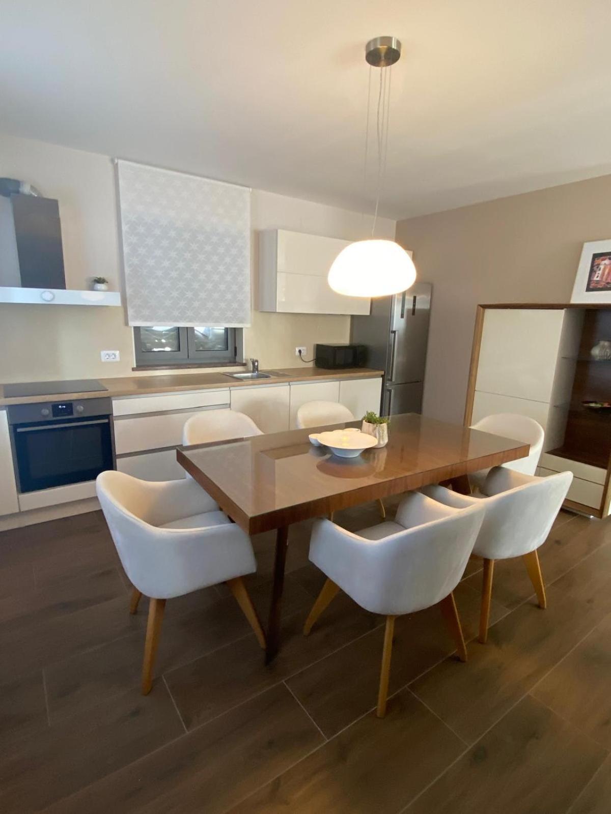 Apartments Luana With Private Jacuzzi Zadar Exterior foto